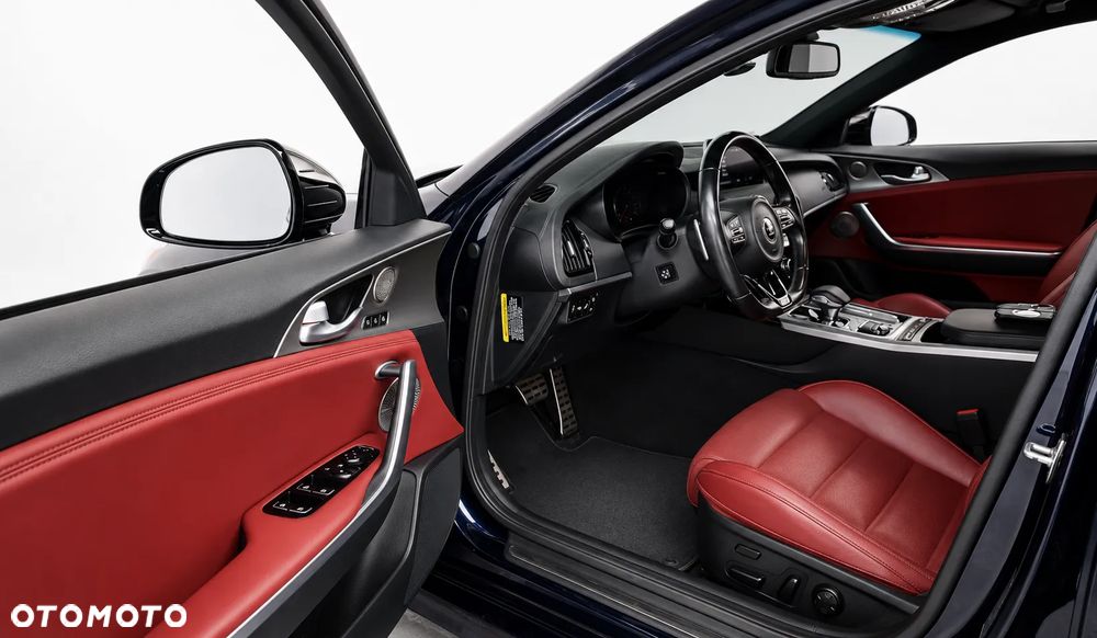 Kia Stinger 3.3 T-GDI AWD GT - 4