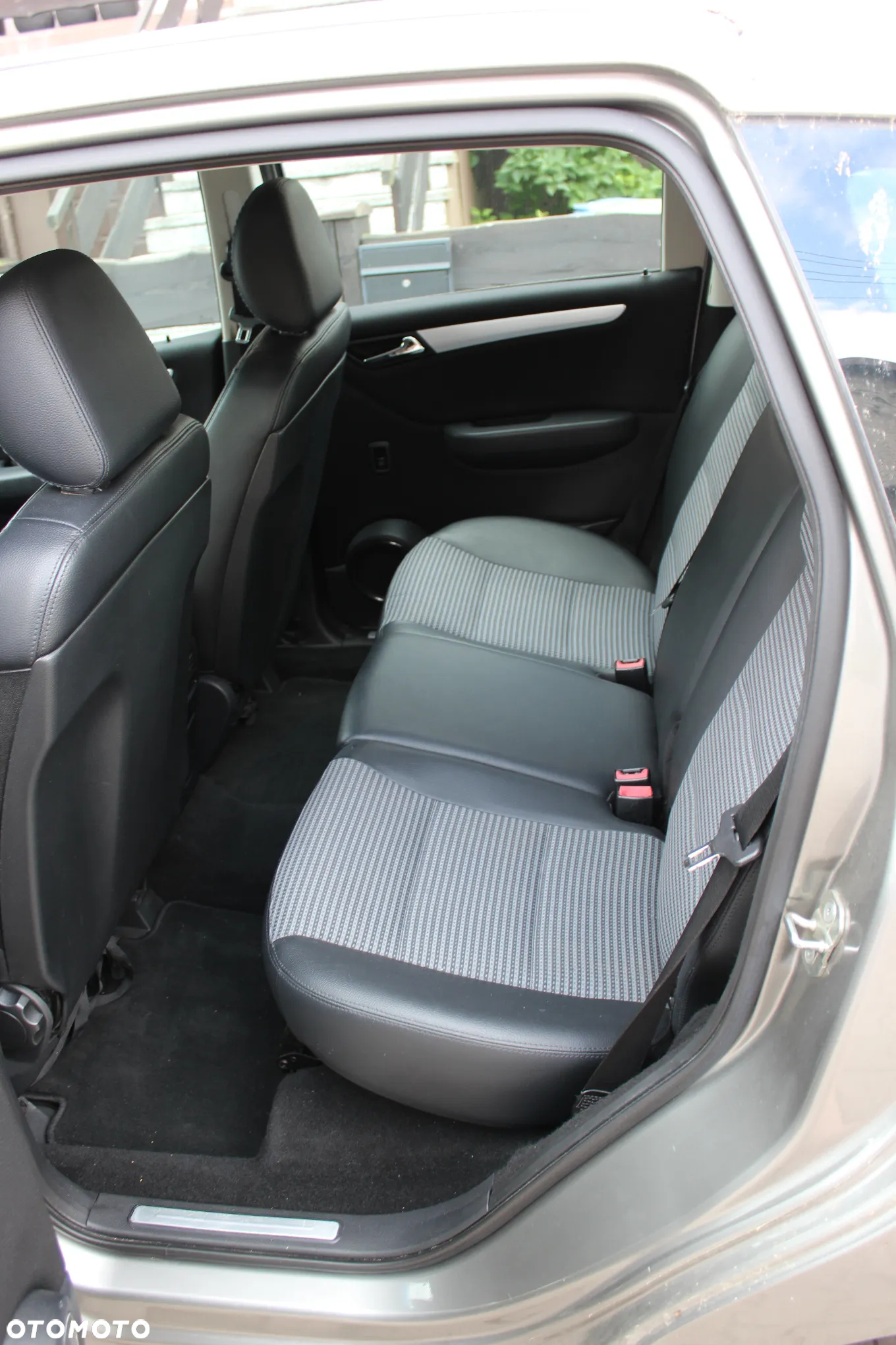 Mercedes-Benz Klasa A 180 CDI Avantgarde - 8