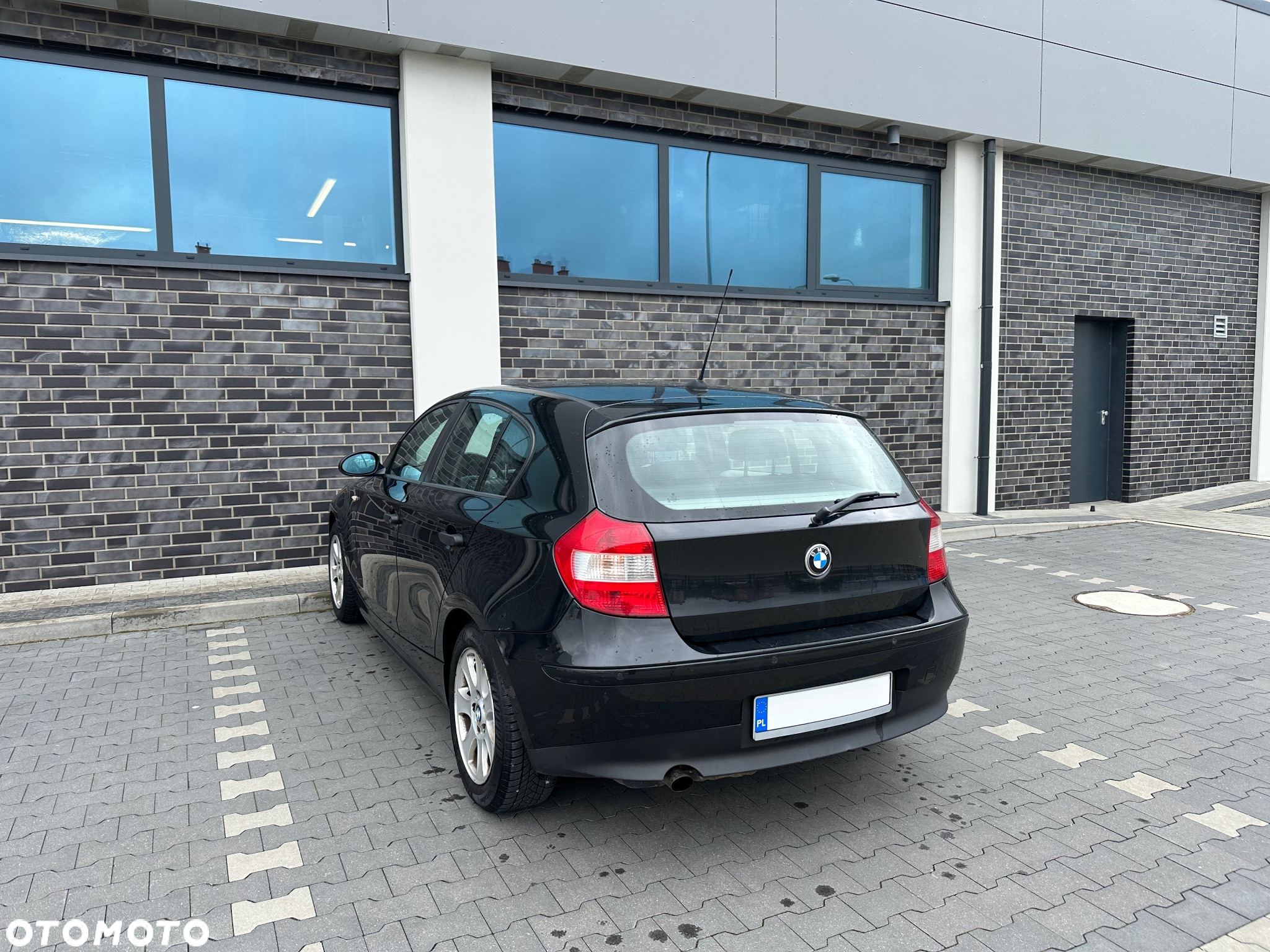 BMW Seria 1 118i - 4
