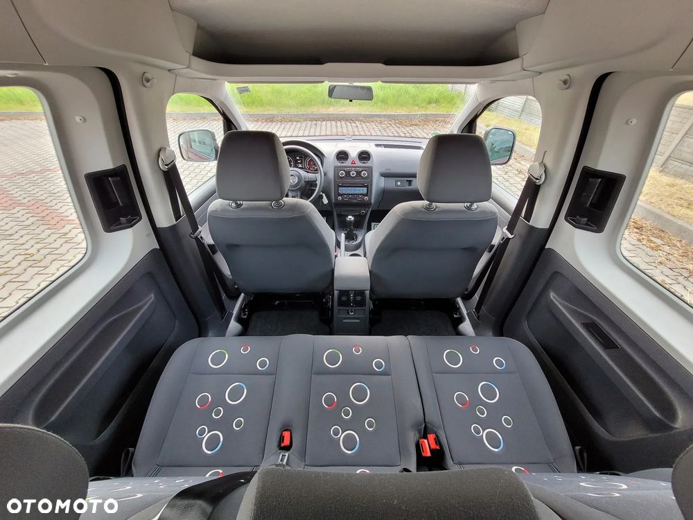 Volkswagen Caddy Comfortline BMT - 18