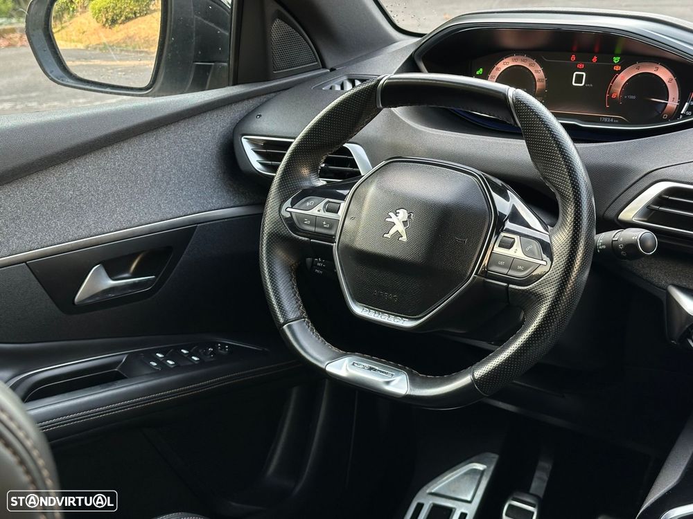 Peugeot 3008 1.5 BlueHDi GT Line - 23