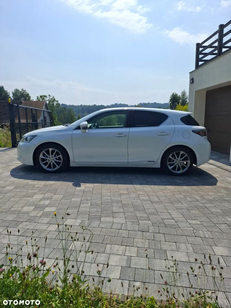 Lexus CT 200h Comfort - 2
