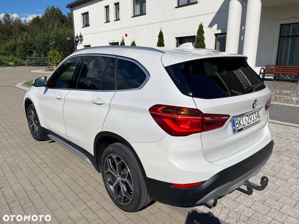 BMW X1 xDrive18d xLine sport - 4