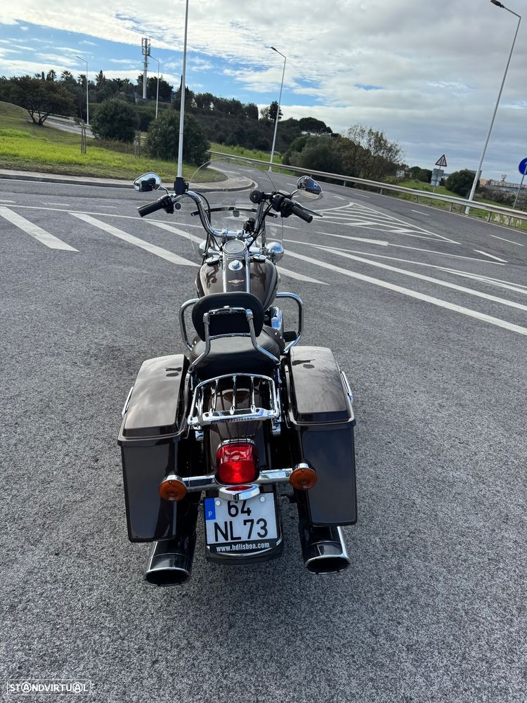 Harley-Davidson FLHR Road King Aniversário - 6