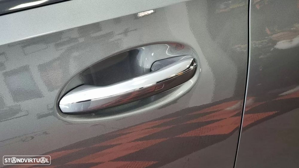 Mercedes-Benz C 220 d AMG Line - 16