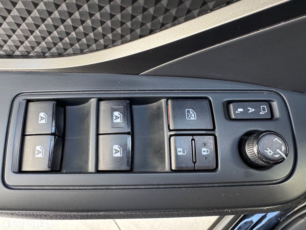Toyota C-HR Style - 16