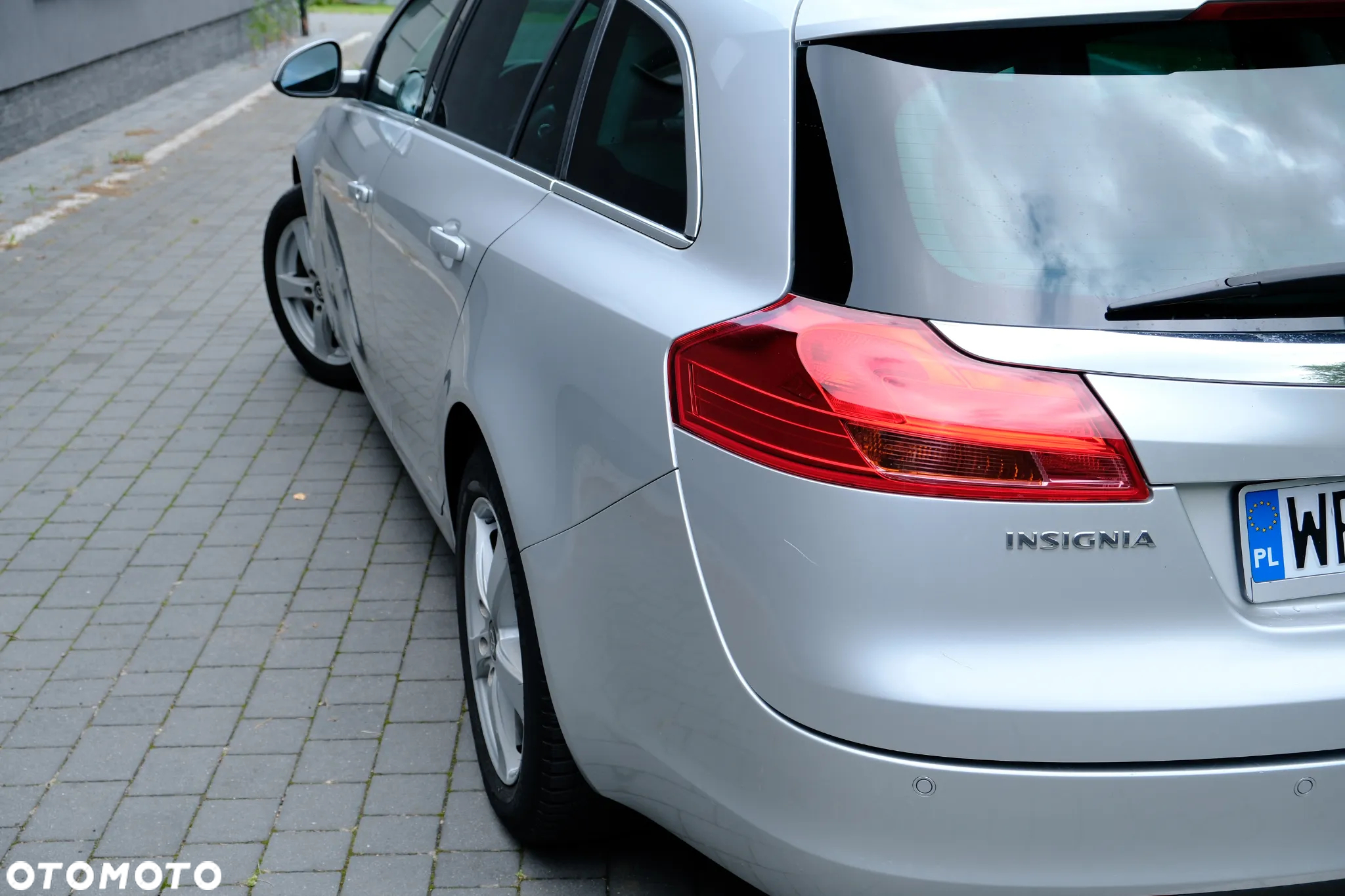 Opel Insignia 2.0 CDTI - 11