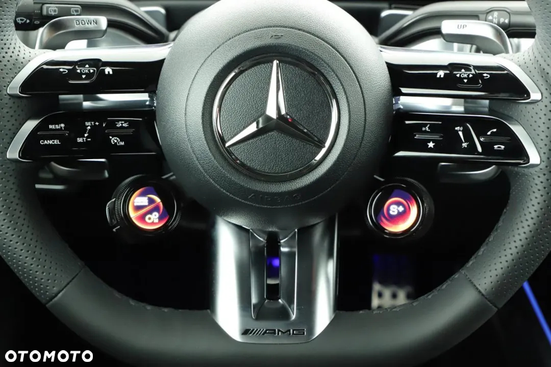 Mercedes-Benz GLB AMG 35 4-Matic - 9