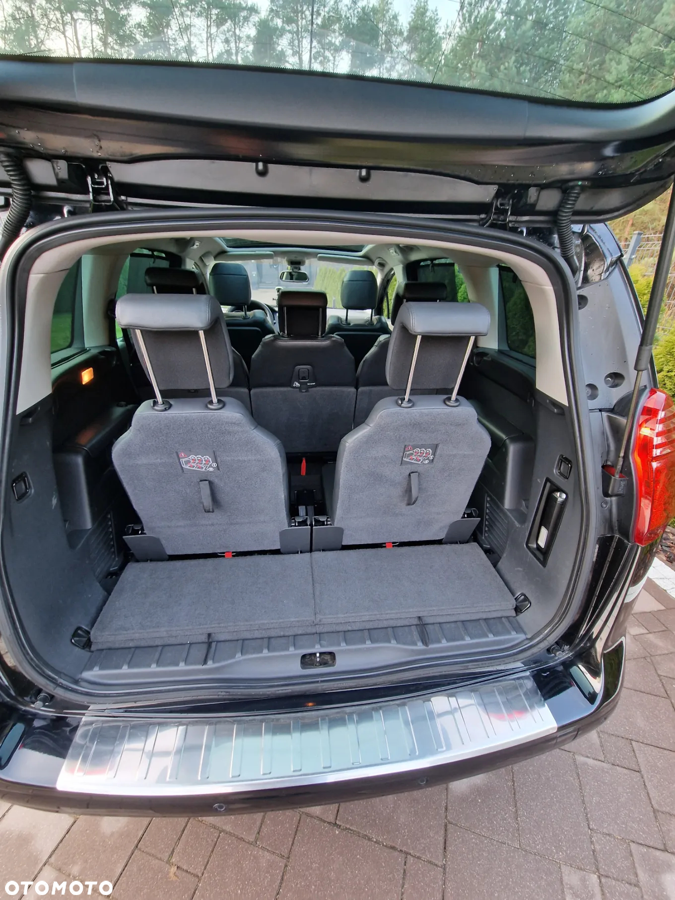 Peugeot 5008 2.0 HDi Allure 7os - 27