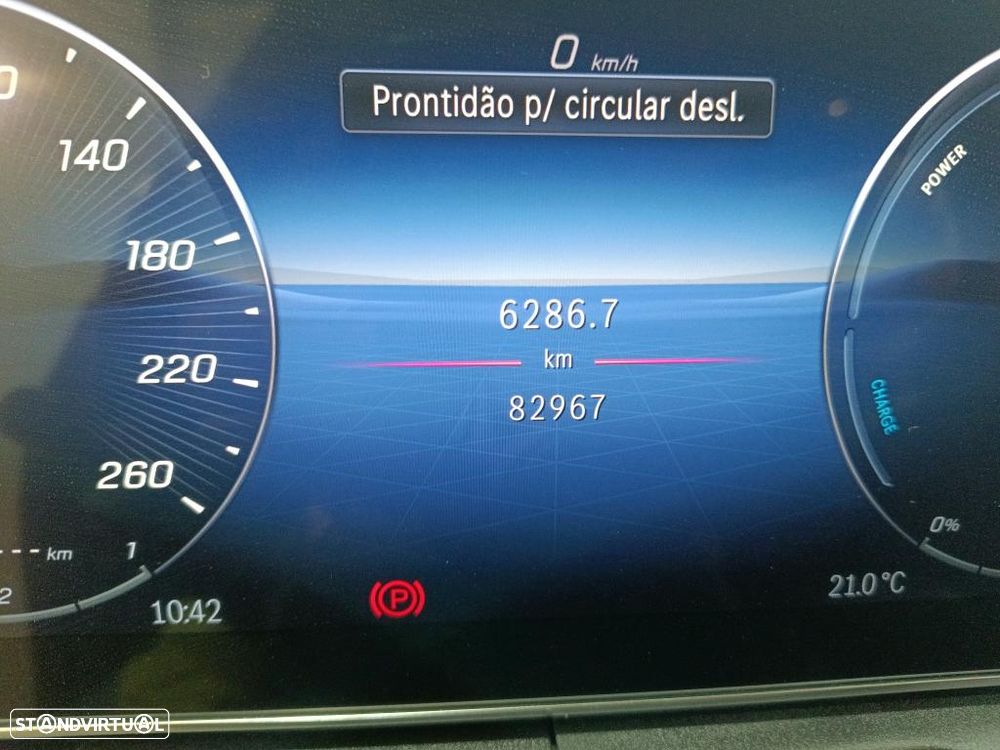 Mercedes-Benz C 300 e - 7
