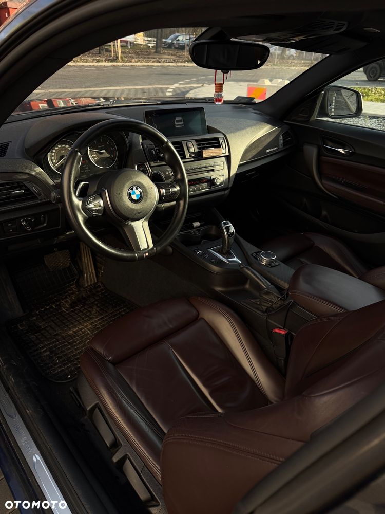 BMW Seria 2 220d Sport Line - 13