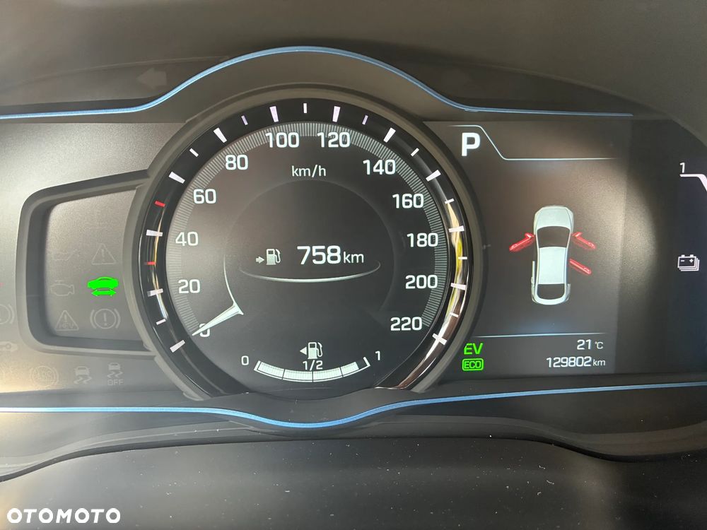 Hyundai IONIQ Hybrid Business - 6