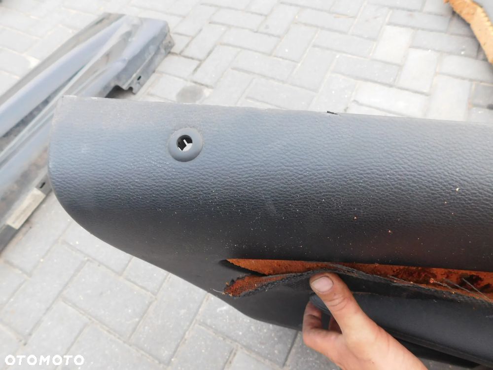 boczki drzwi tapicerka BMW E81 3D M-PAKIET CZARNA - 13