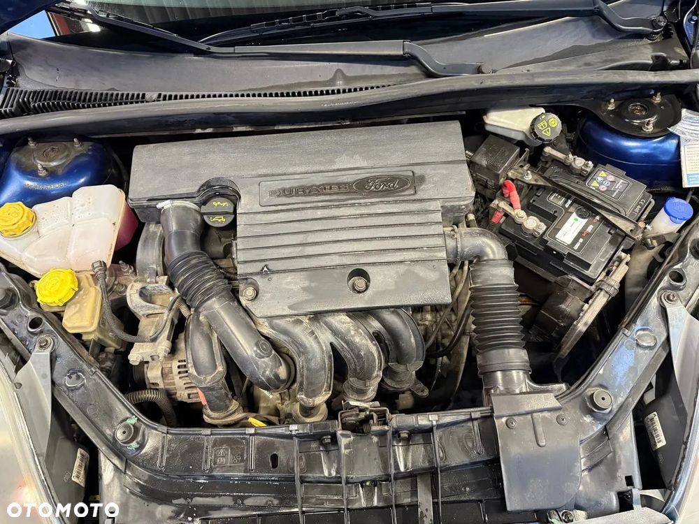 Ford Fiesta 1.4 Ambiente - 29