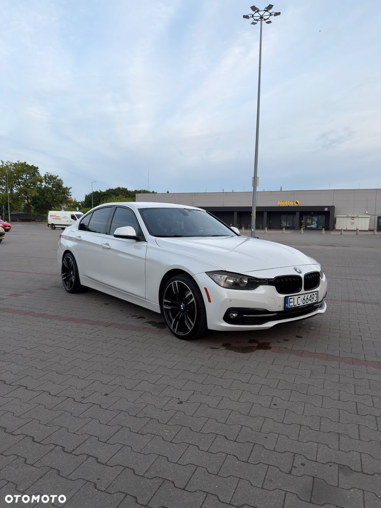 BMW Seria 3 330i Sport Line Shadow sport - 1