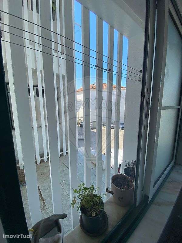 Apartamento T2 para arrendamento - Grande imagem: 4/16