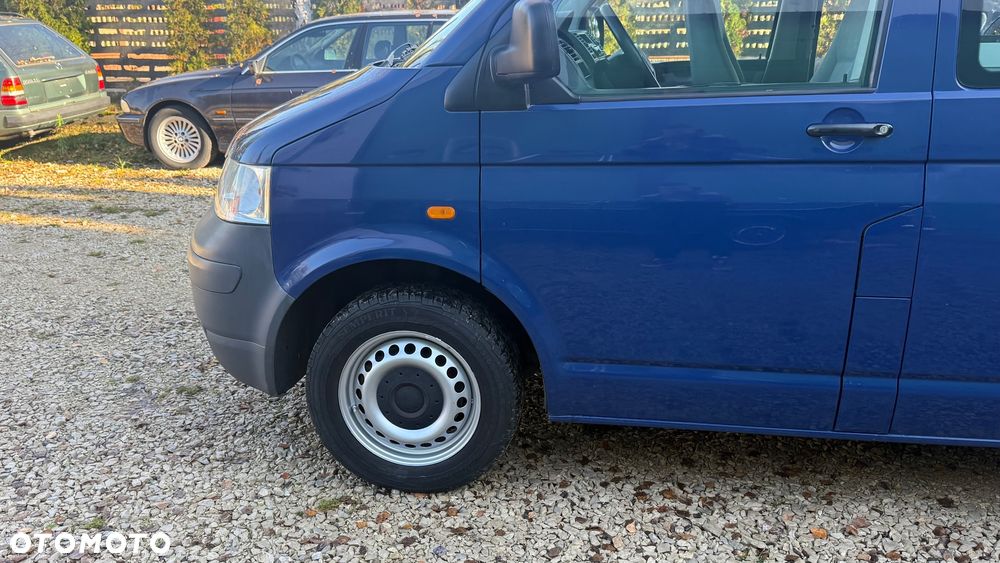 Volkswagen Transporter Caravelle Kurz (5.Si.) - 31