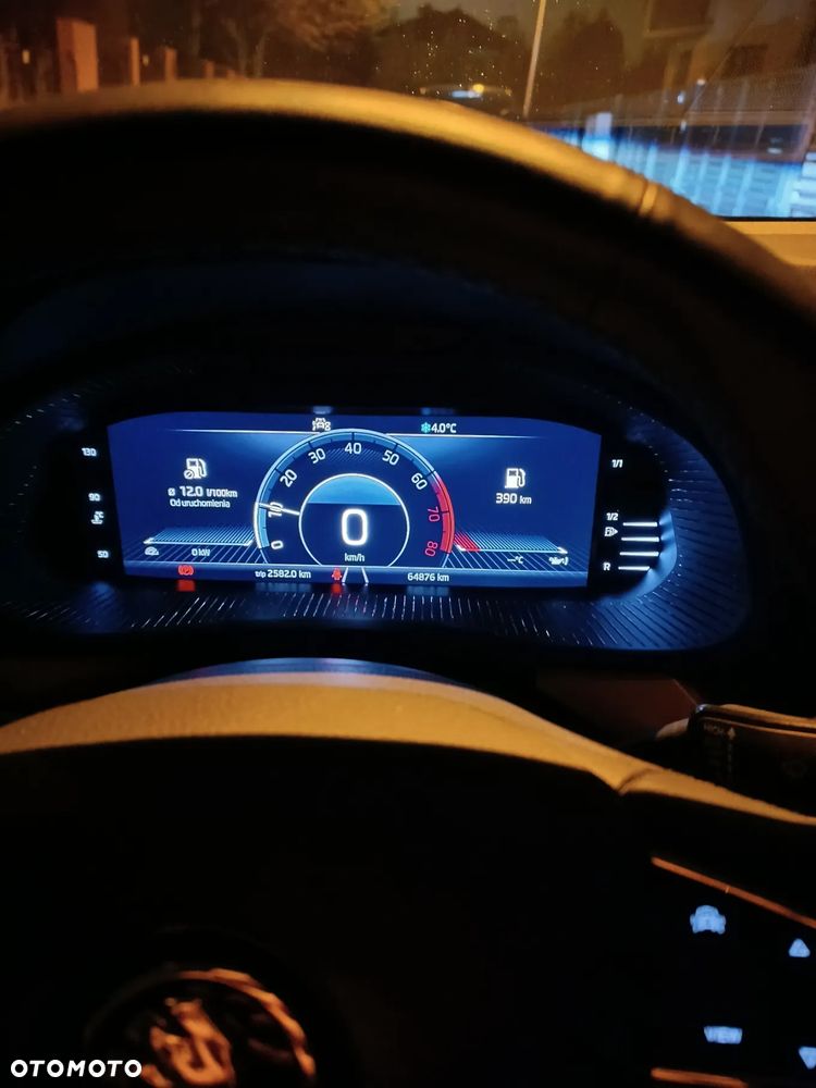 Skoda Kamiq 1.0 TSI Style - 14