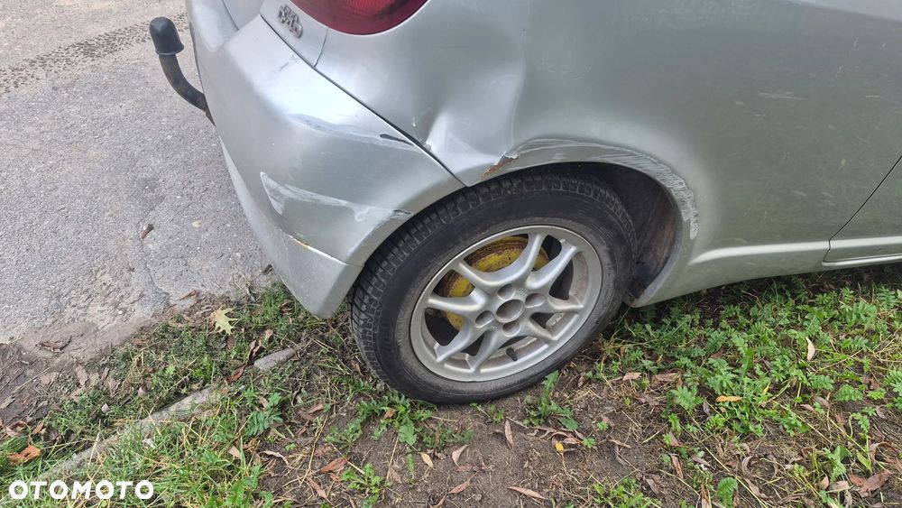 Toyota Yaris 1.4 D-4D - 8