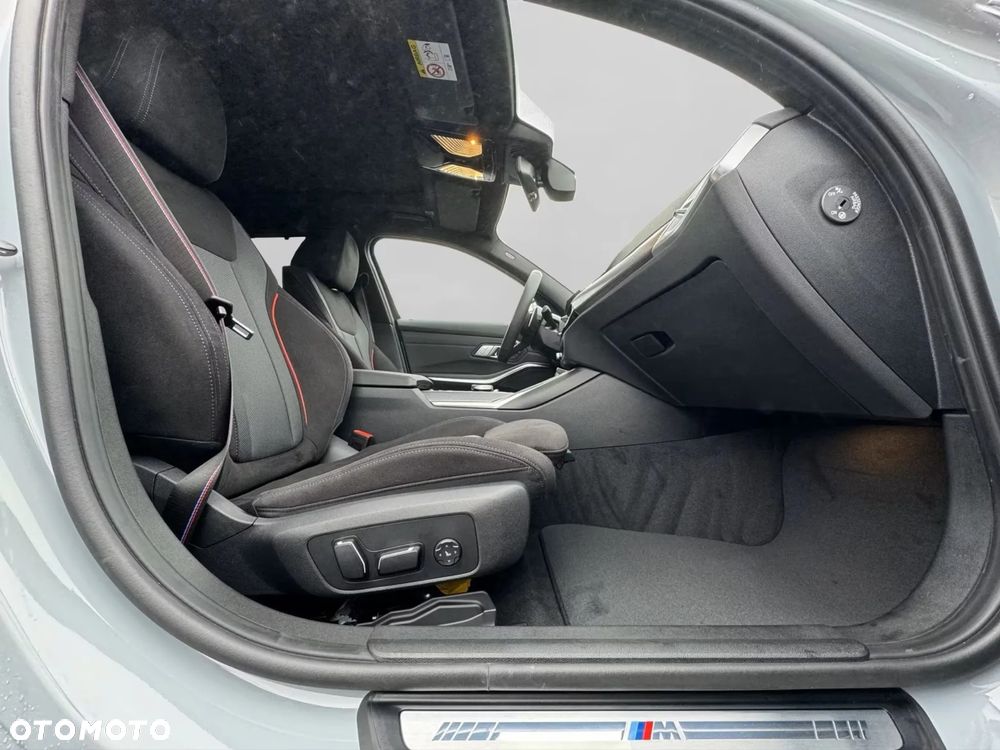 BMW Seria 3 320d xDrive mHEV M Sport - 19