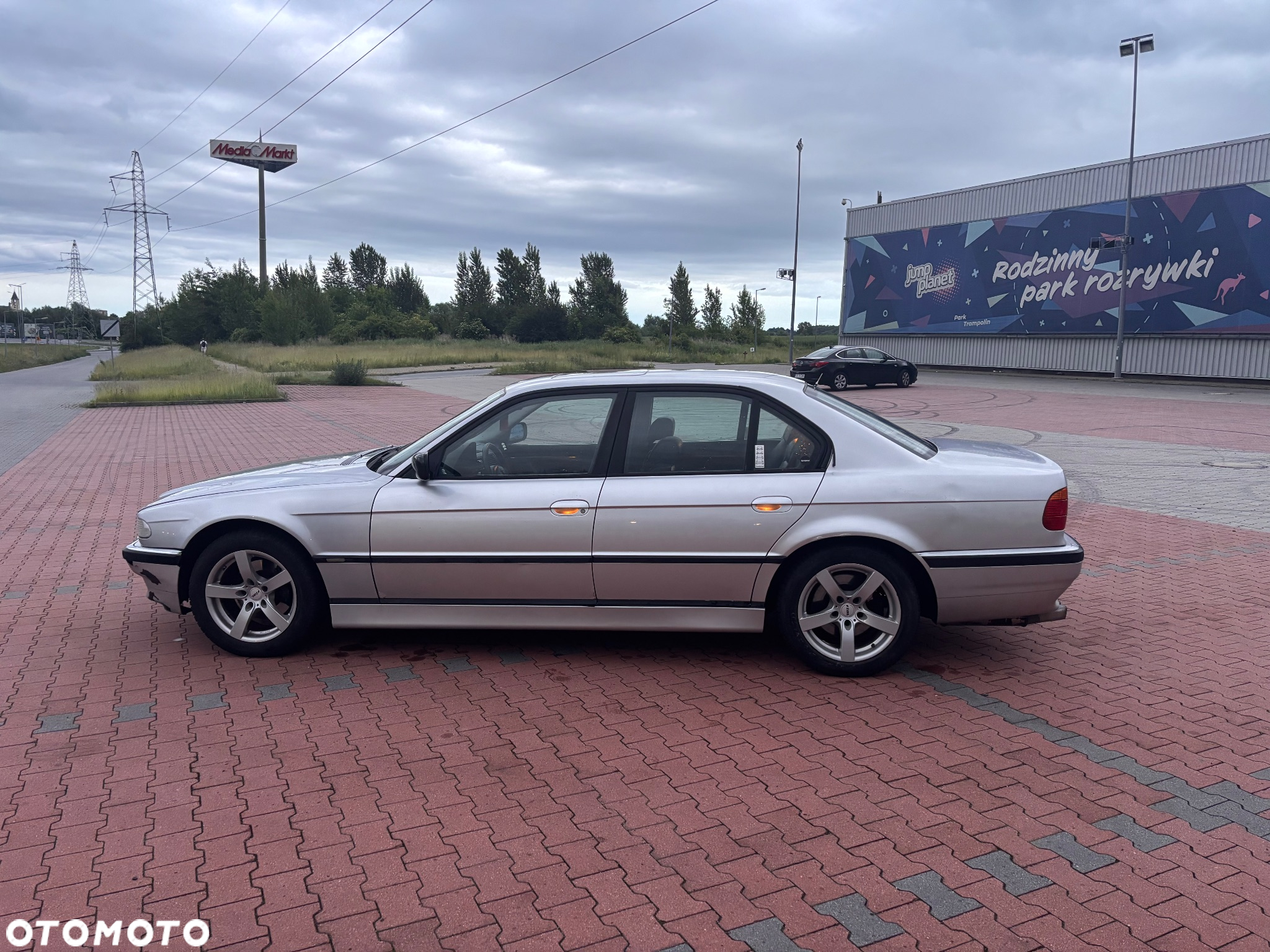 BMW Seria 7 735i L - 4