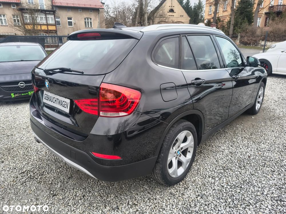BMW X1 sDrive16d xLine - 6