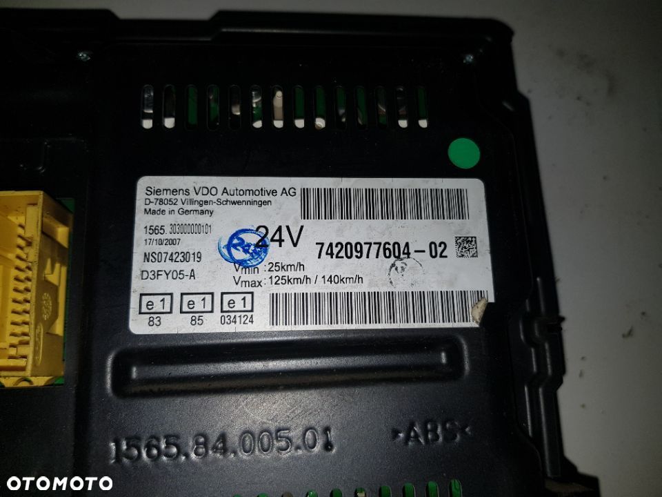 LICZNIK ZEGAR RENAULT MAGNUM DXI 7420977604-02 - 3