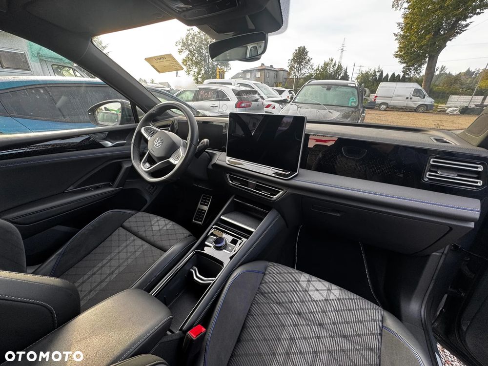 Volkswagen Tiguan 1.5 eTSI OPF DSG R-Line - 19