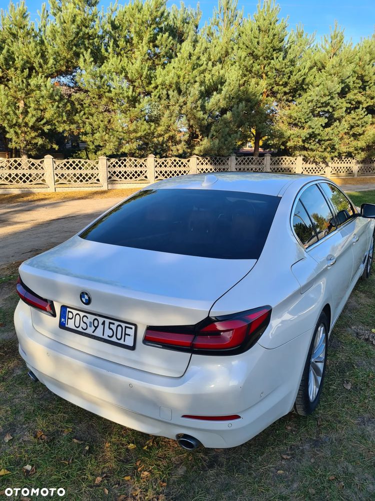 BMW Seria 5 520d xDrive Luxury Line - 18
