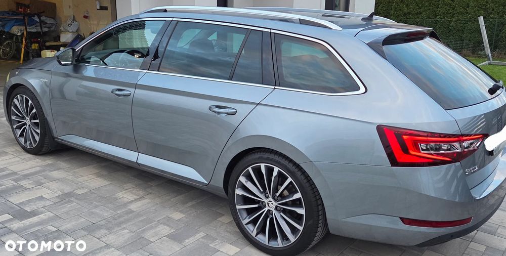 Skoda Superb 2.0 TDI 4x4 L&K DSG - 7