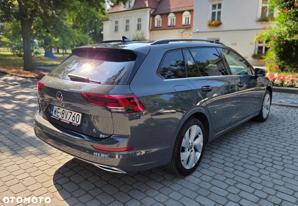 Volkswagen Golf Variant 2.0 TDI Life DSG - 12