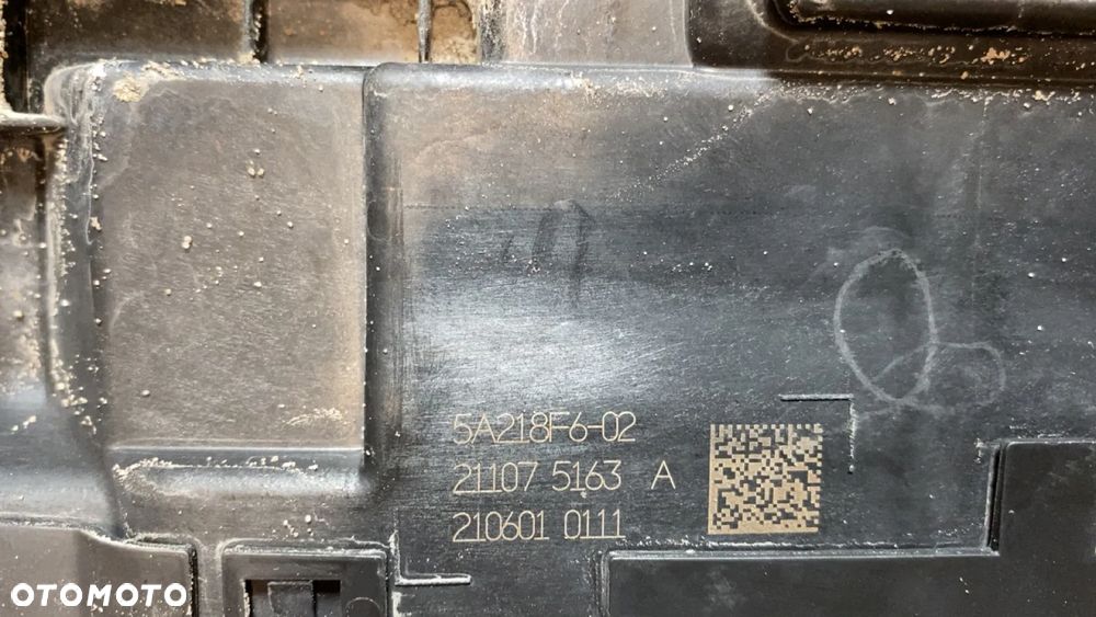 KIEROWNICA POWIETRZA ŻALUZJA DOLNA BMW G30 G31 LIFT LCI 5A218F6 LEKKO USZKODZONA EUROPA - 6