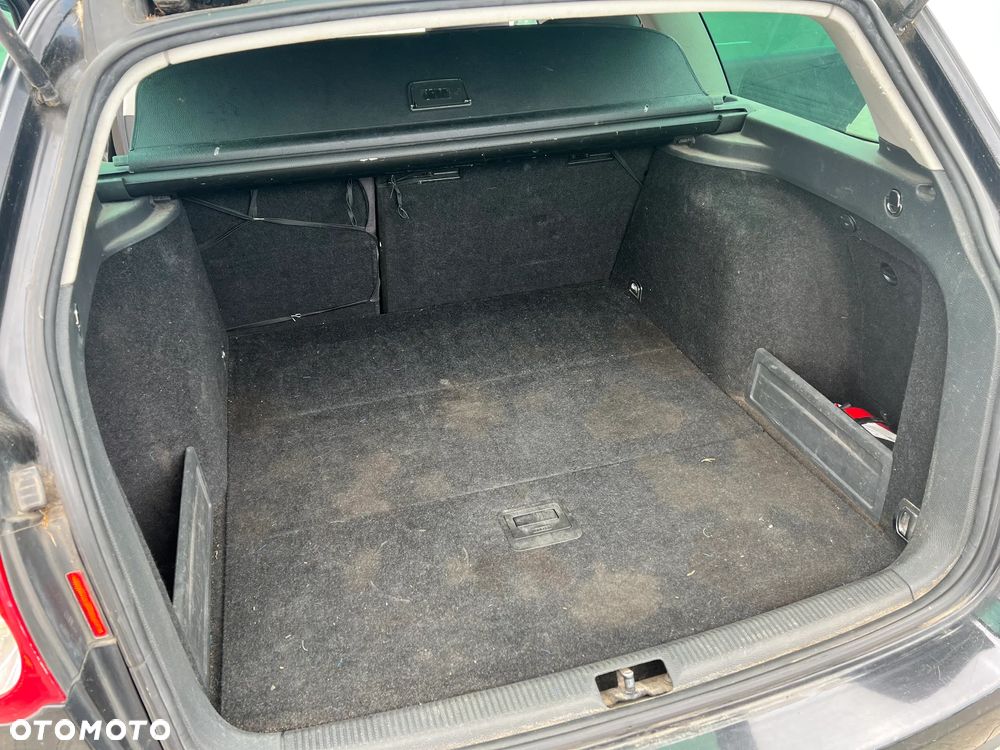 Volkswagen Passat Variant - 14