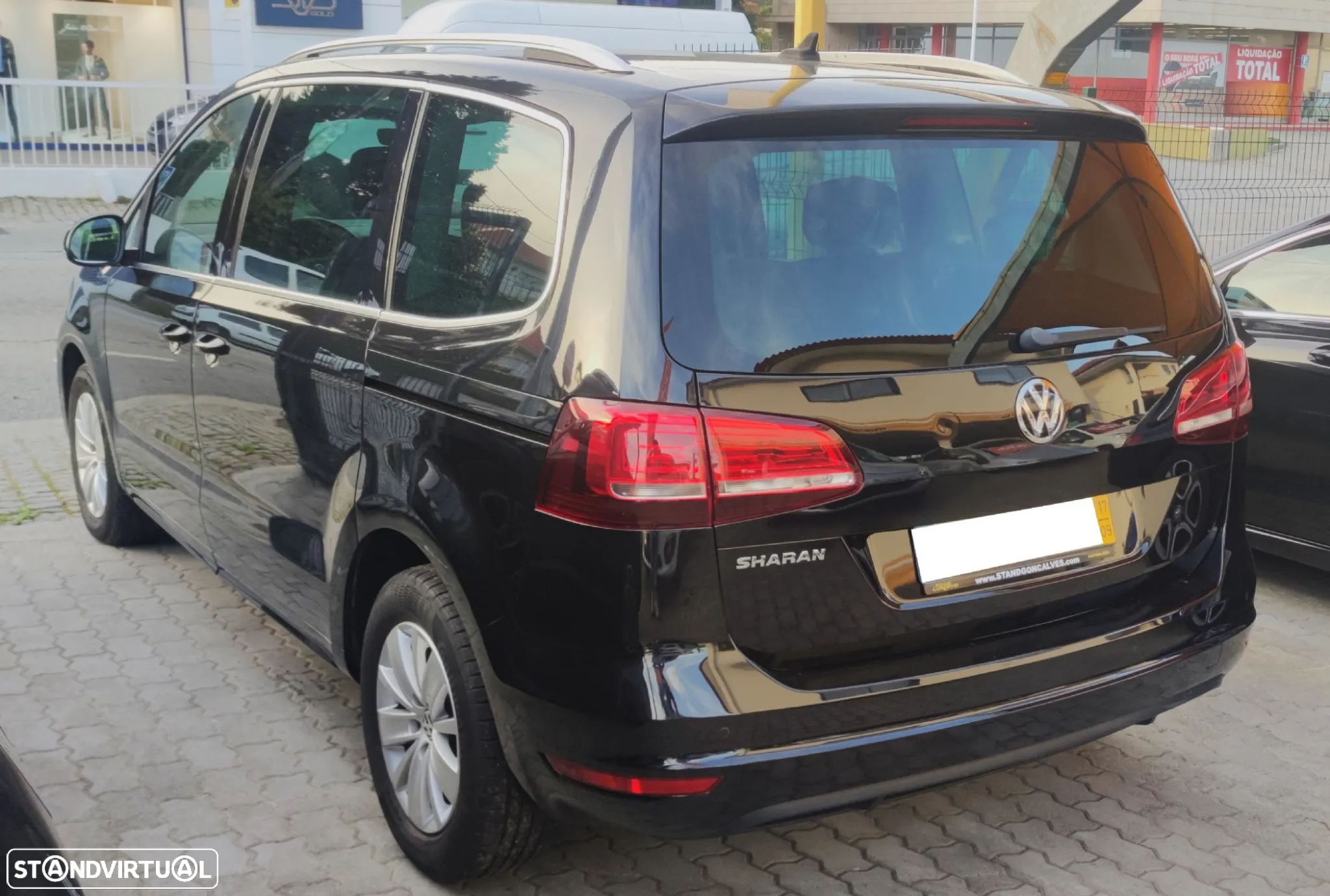 VW Sharan 2.0 TDI Trendline - 17