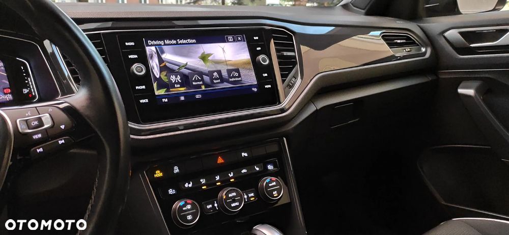 Volkswagen T-Roc 1.5 TSI GPF ACT Premium DSG - 35