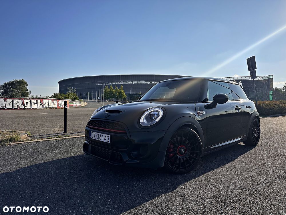 MINI John Cooper Works Essential Trim - 1