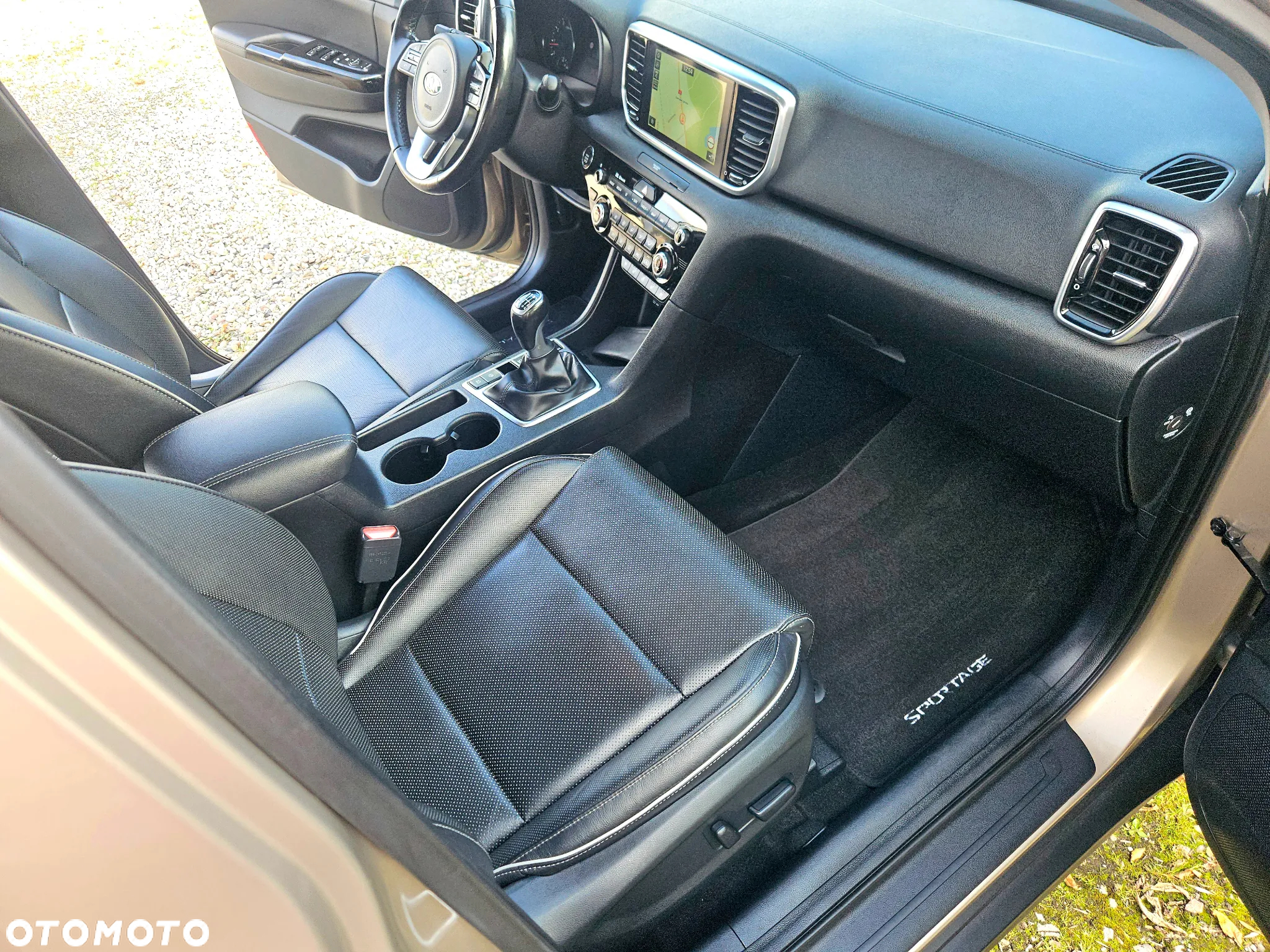 Kia Sportage 1.6 GDI 2WD SPIRIT - 24