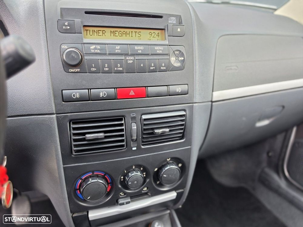Fiat Strada 1.3 M-Jet CD Adventure - 7