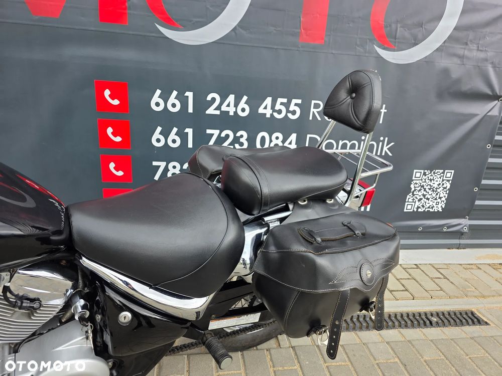Suzuki Intruder - 8