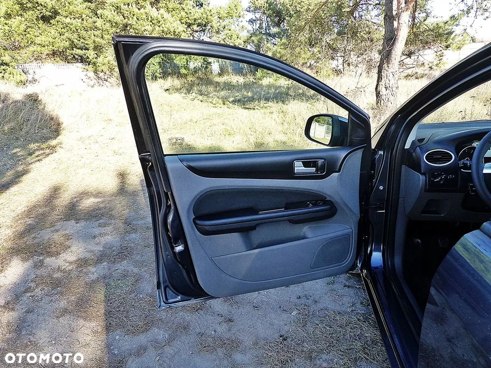 Ford Focus 1.6 Silver X - 17