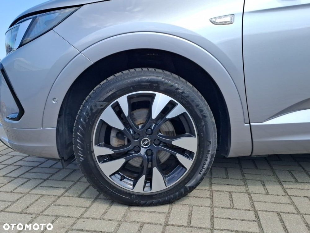 Opel Grandland 1.2 T Business Elegance S&S - 13