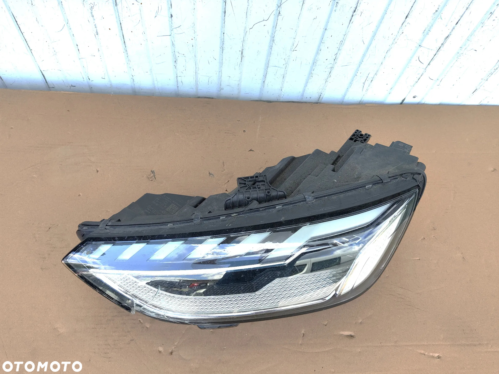 AUDI A4 B9 8W0 LIFT MATRIX FULL LED LAMPA LEWA PRZÓD - 3