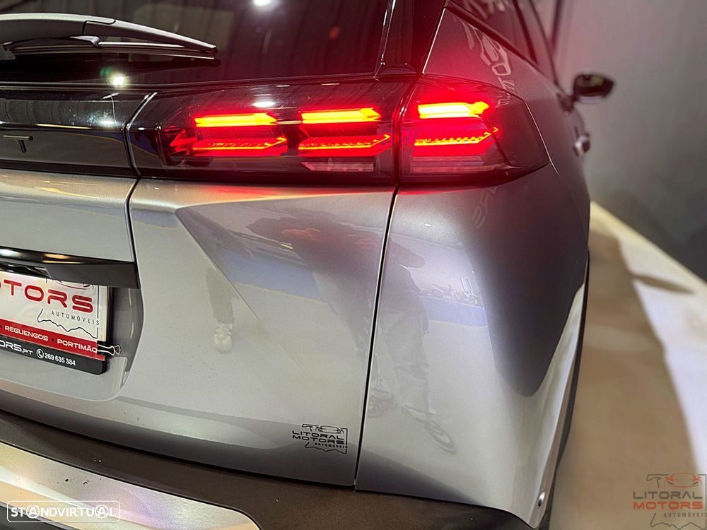 Peugeot 2008 1.2 PureTech Allure Pack EAT8 - 11