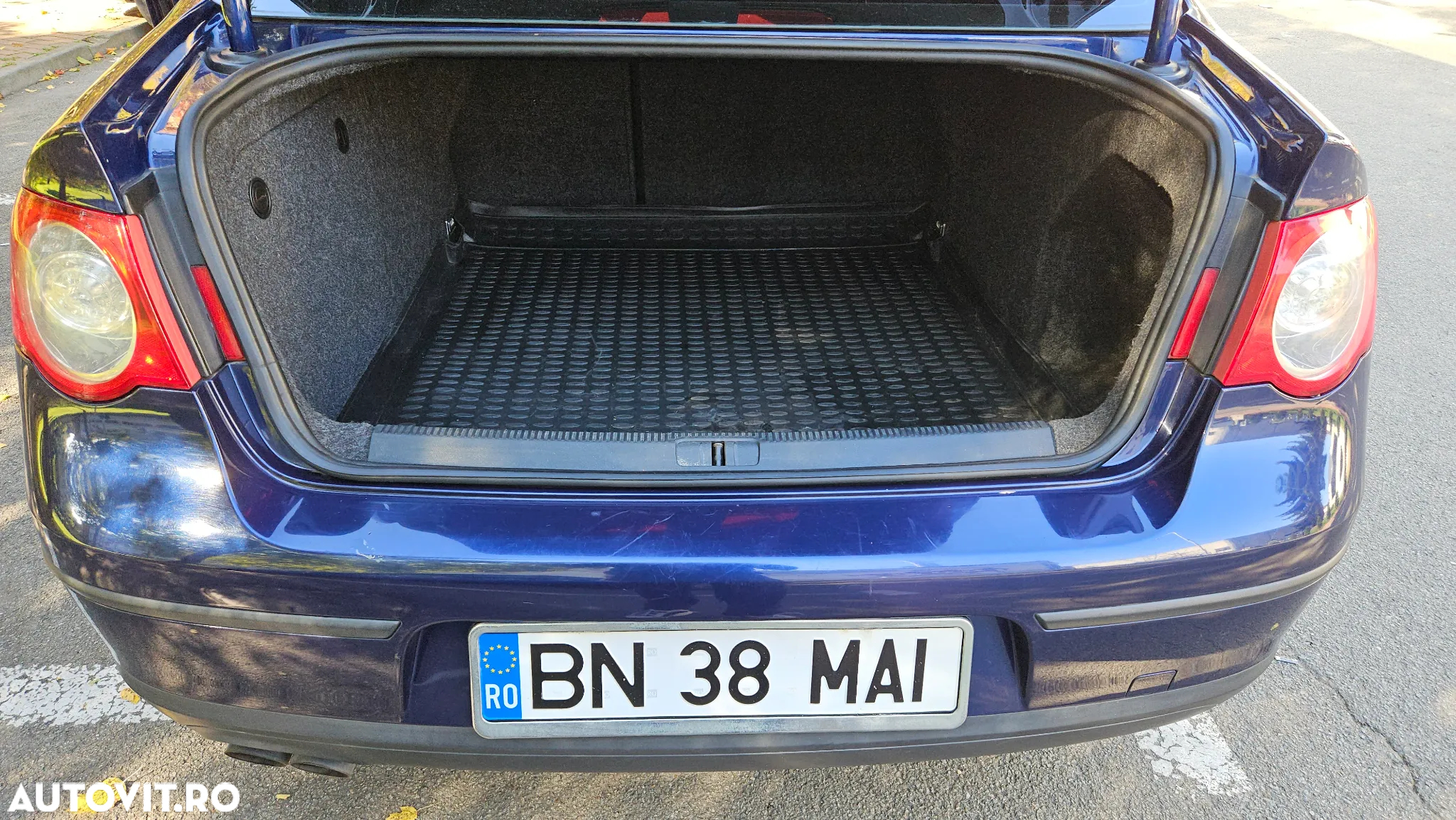 Volkswagen Passat - 7
