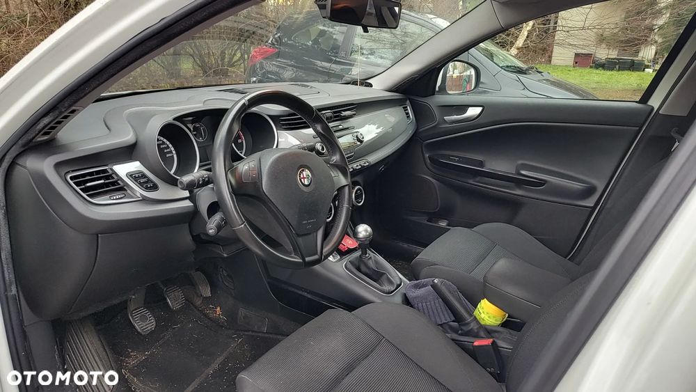 Alfa Romeo Giulietta 1.4 TB MultiAir Distinctive - 15