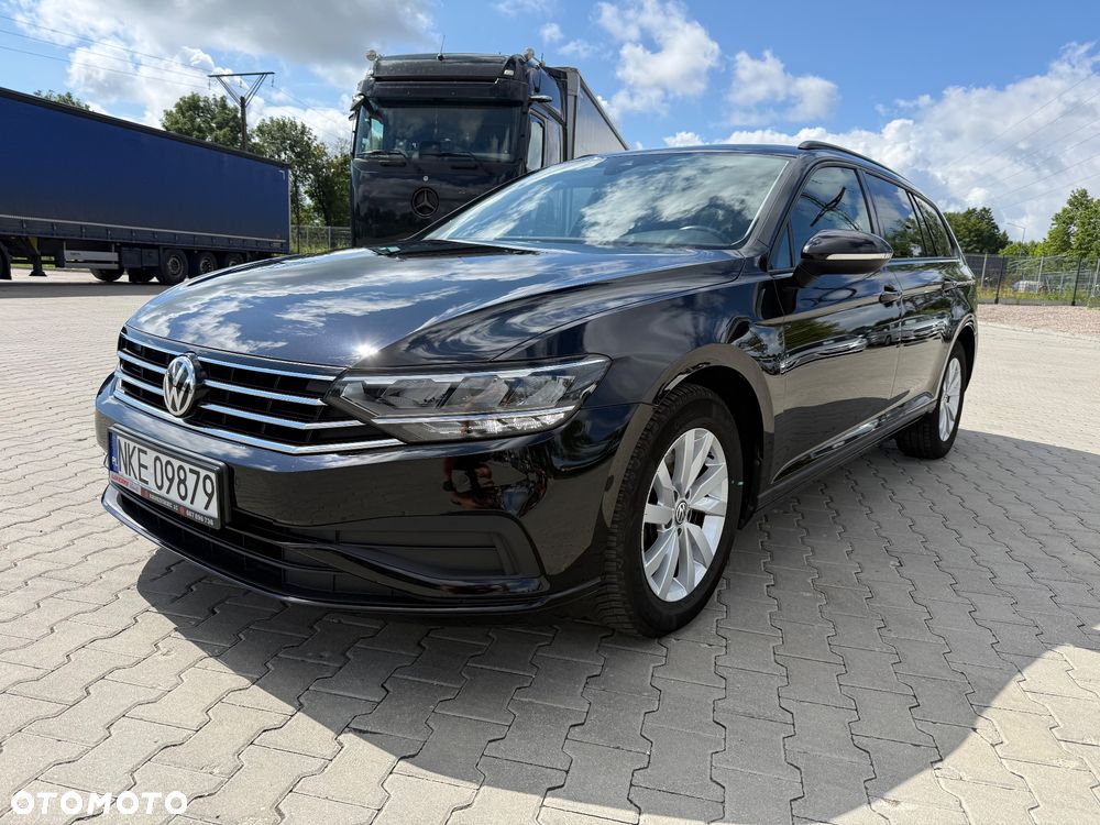 Volkswagen Passat 2.0 TDI SCR DSG Comfortline - 3