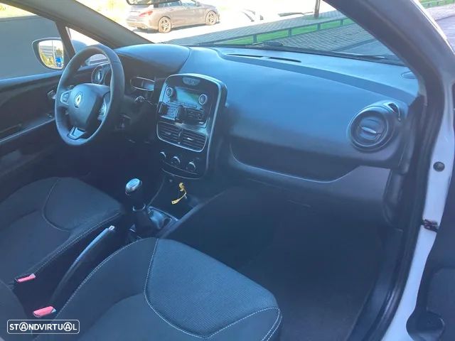 Renault Clio 1.5 dCi Confort - 26