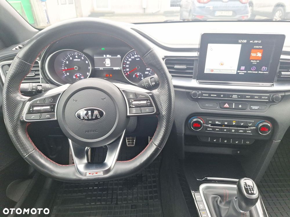 Kia Ceed 1.6 T-GDI GT - 13