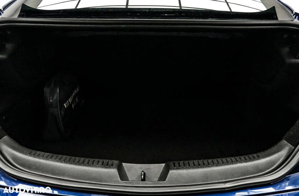 Renault Megane Blue dCi 115 Authentic - 21