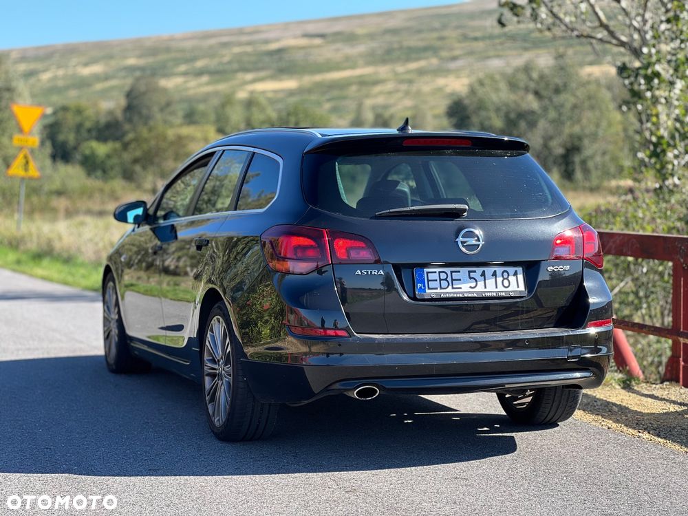 Opel Astra 2.0 CDTI DPF ecoFLEX SportsTourer Start/Stop Active - 6